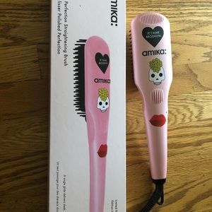 Amika Perfection Straightening Brush